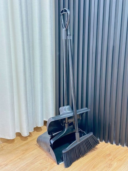 مكنسه+مجرود مطاعم